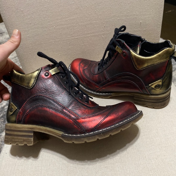 V italia Giovanni Pewter 39 Leather rare 6” boots Women's heeled red gold 8.5 - Picture 15 of 17